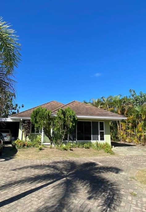 Sunset Palms & Villa Management Ltd Richmond Екстериор снимка